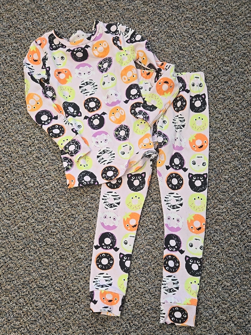 5t Cat & Jack Pink Halloween Doughnut Pajamas